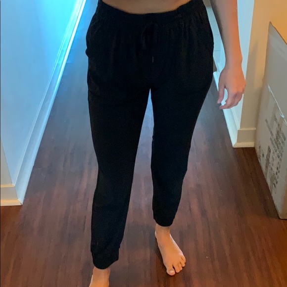 TNA Jogger Pant - Picture 3 of 3